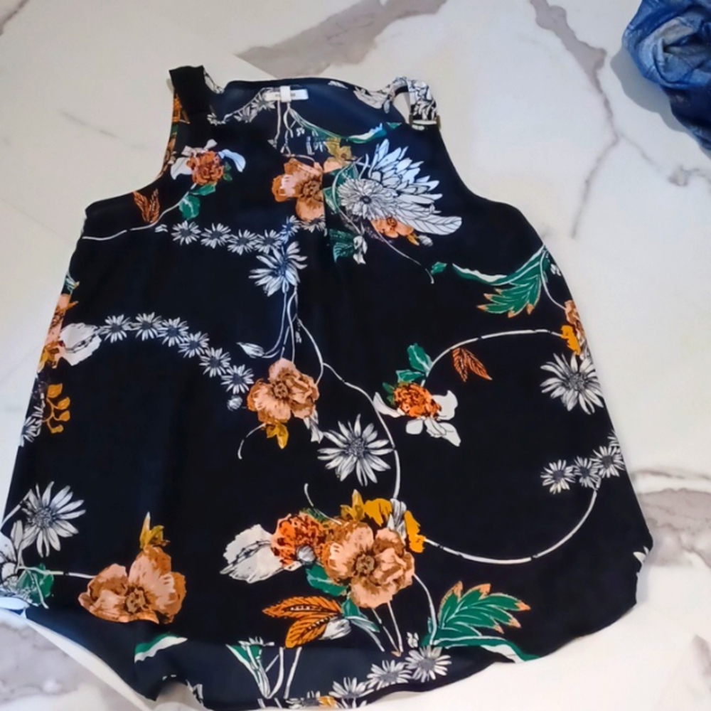 Women's tank